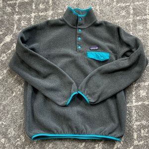 Patagonia Gray and Teal Fleece Pullover